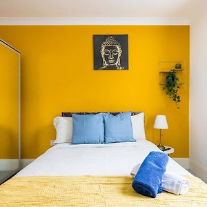 Kamer met een Queen Size Bed